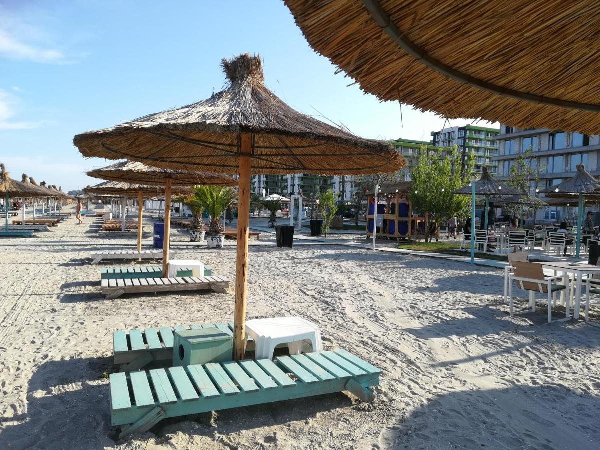 Sun & Sea Apartament Mamaia Nord นาโวดาริ ภายนอก รูปภาพ